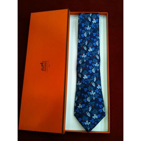 vcravates hermes|cravat hermes en soie.